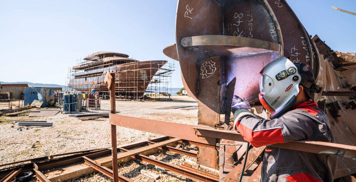 Welding and Its Various Challenges in Shipbuilding – A Customer Story